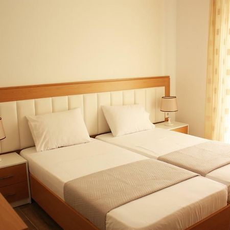 Alexandra'S Apartments Saranda Zewnętrze zdjęcie