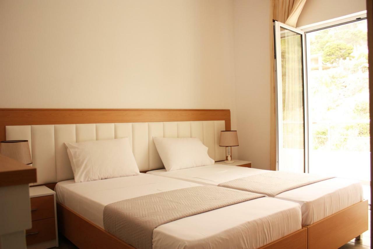 Alexandra'S Apartments Saranda Zewnętrze zdjęcie