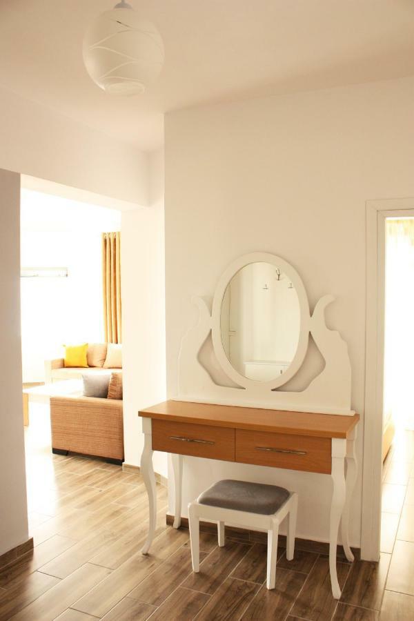Alexandra'S Apartments Saranda Zewnętrze zdjęcie