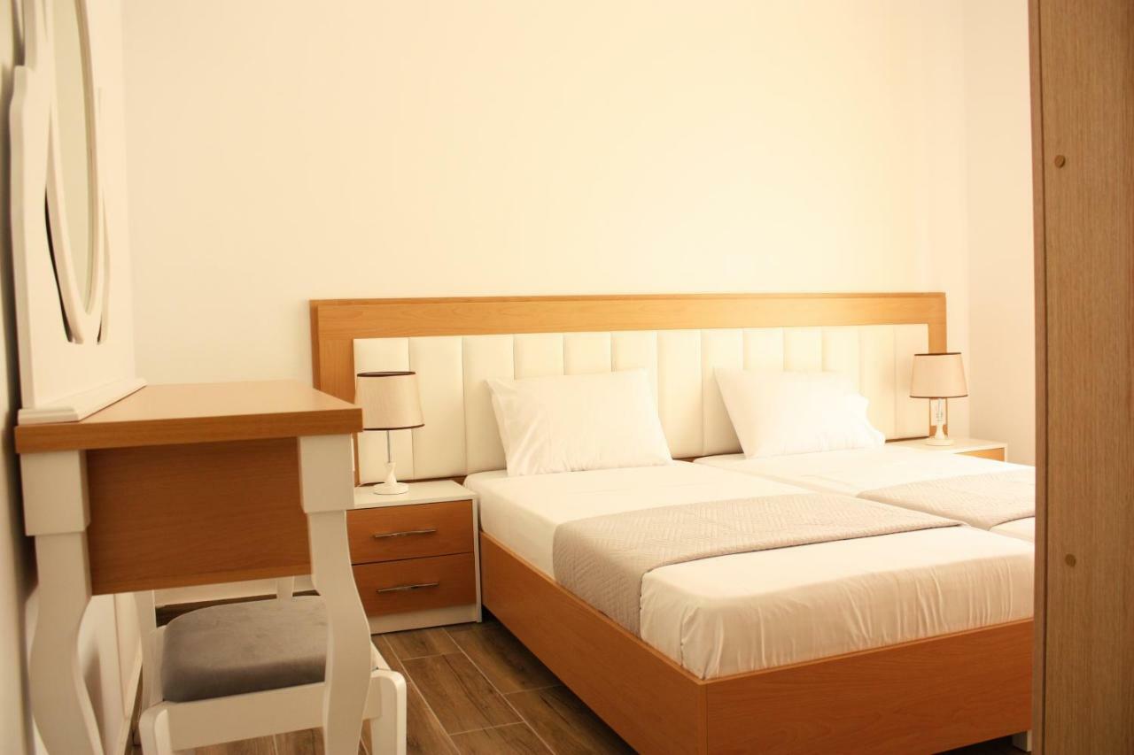 Alexandra'S Apartments Saranda Zewnętrze zdjęcie