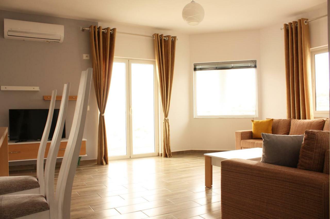 Alexandra'S Apartments Saranda Zewnętrze zdjęcie