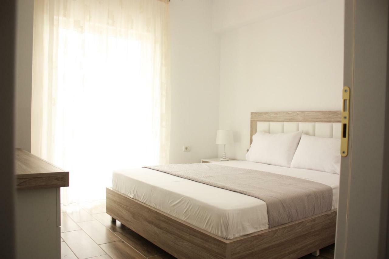 Alexandra'S Apartments Saranda Zewnętrze zdjęcie