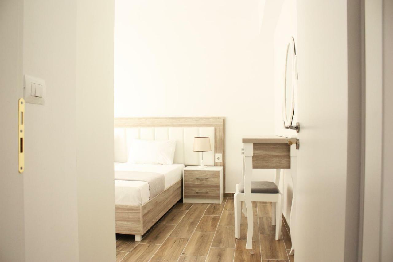 Alexandra'S Apartments Saranda Zewnętrze zdjęcie