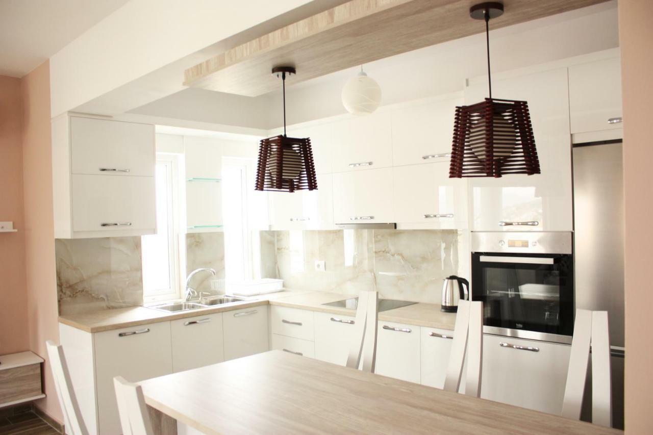 Alexandra'S Apartments Saranda Zewnętrze zdjęcie