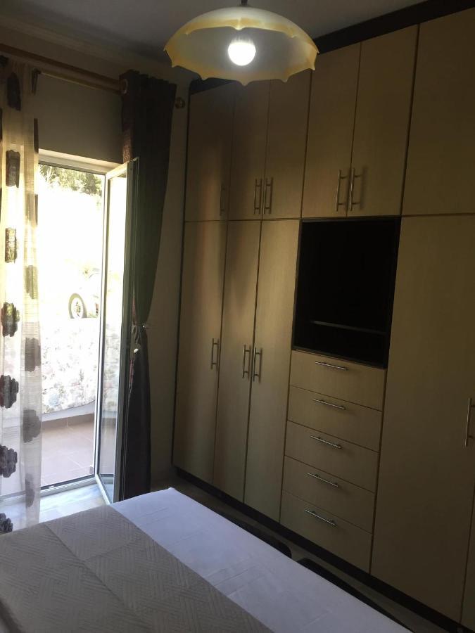 Alexandra'S Apartments Saranda Zewnętrze zdjęcie